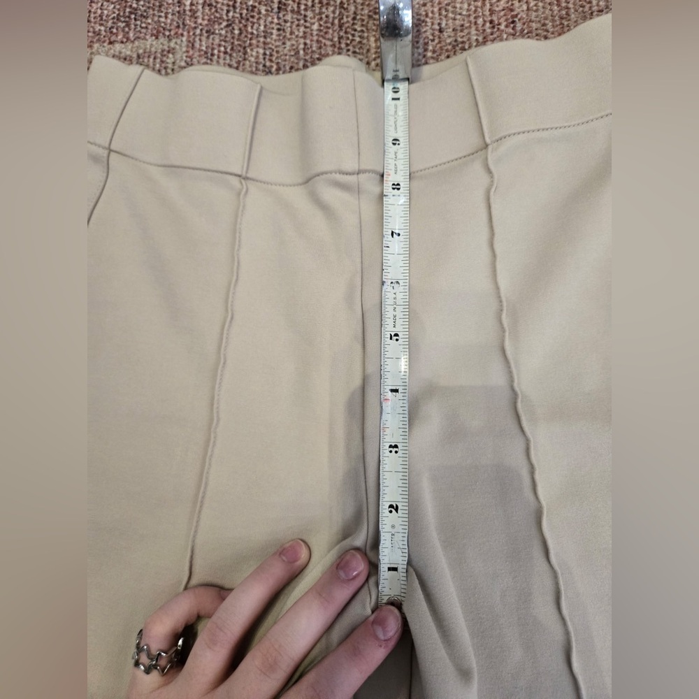Jones & Co small pull on pintuck mid rise trouser in cream wide leg ankle - Picture 4 of 10